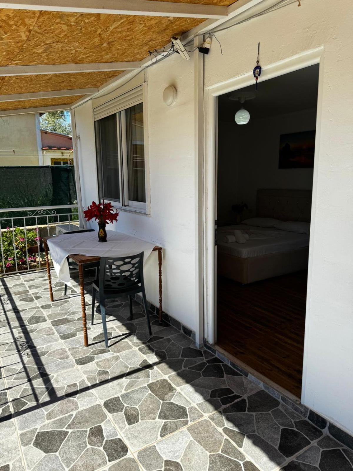 Vila Dura * Ksamil
